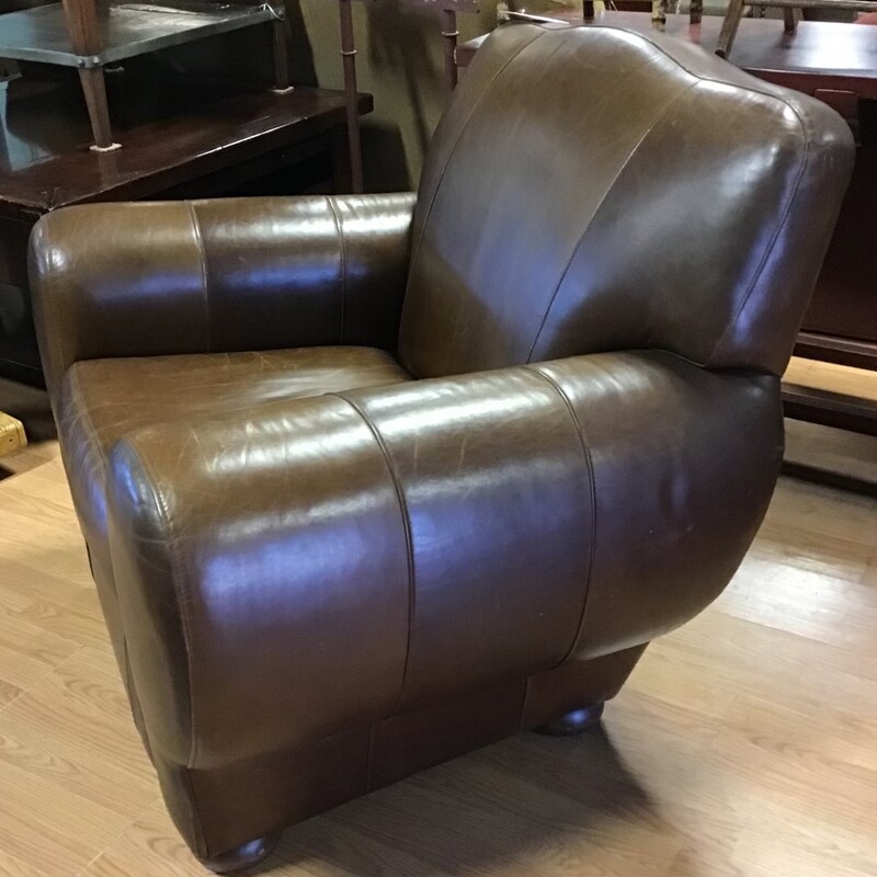 Leather Chair, Brown, Large
Size: 45in x 36in x 36in