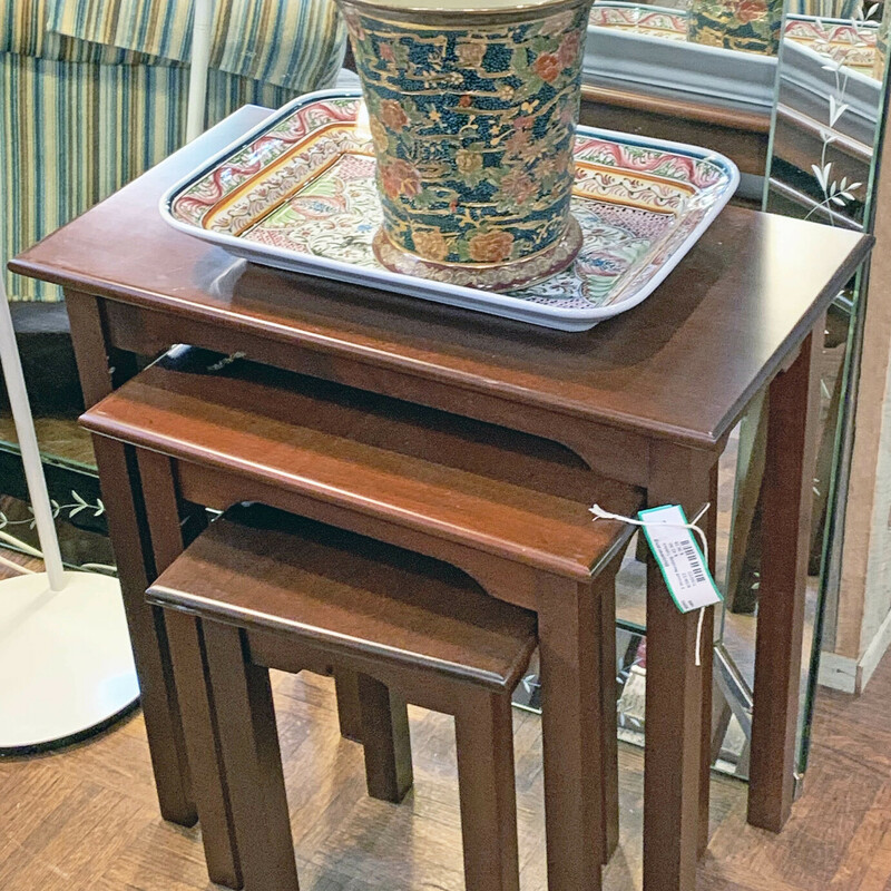 3 Wood Nesting Tables