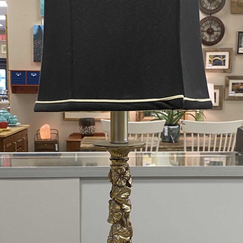 Carved Base Buffet Lamp