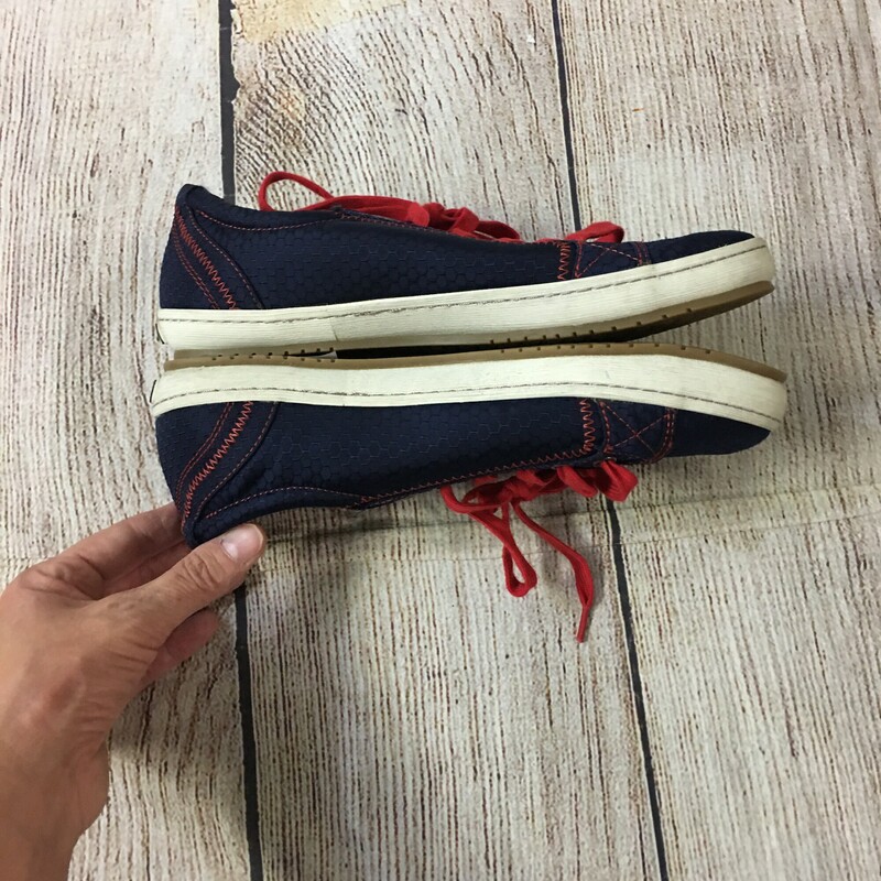 Shoes, Navy with Red strings Size: 7.5