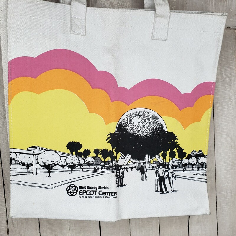 Vintage Disney Epcot Tote from 1983. In good condtion. still has original sticker