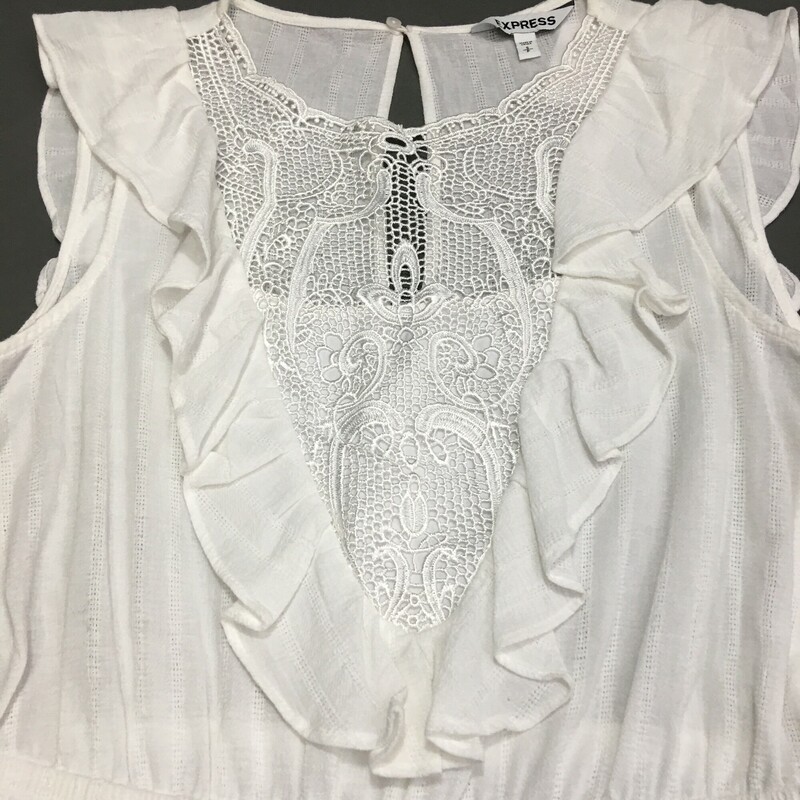 Express Lined Cotton, White, Size: SP<br />
EXPRESS WHITE Cotton Lace Bodice Ruffle, lined Romper sz SP<br />
6.1 oz