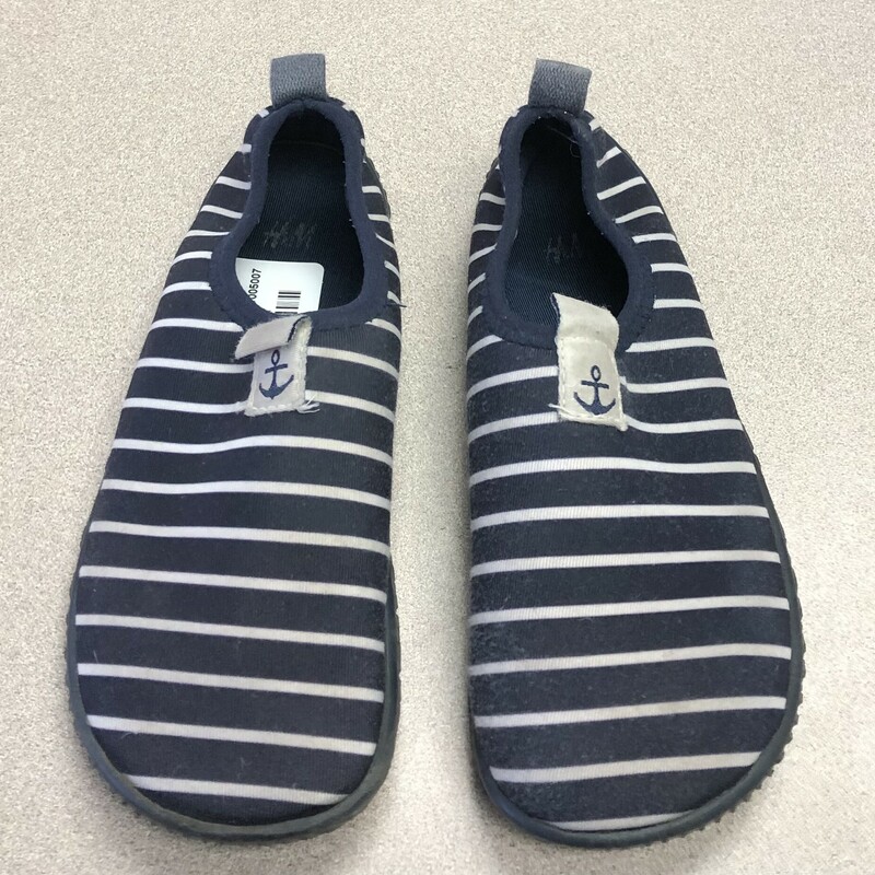 H&M Water Shoes