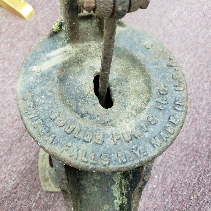 Vtg Hand Water Pump, Cast Iron, Size: Seneca Falls, NY