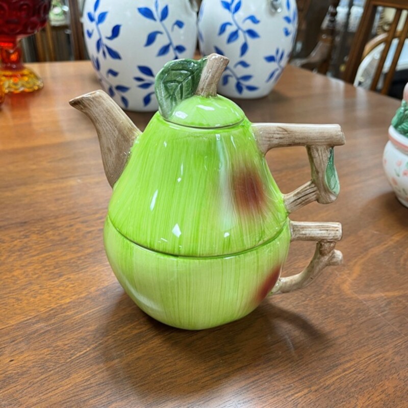Pear Tea For One Set, Size: 8 Tall