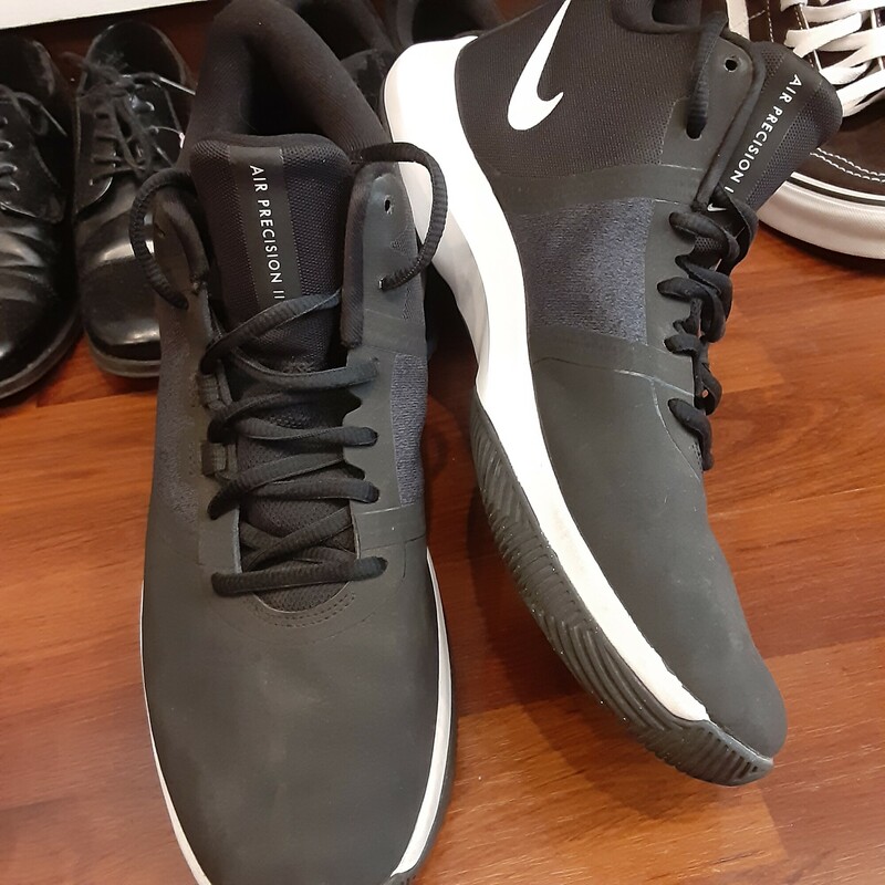 *Nike Sneakers