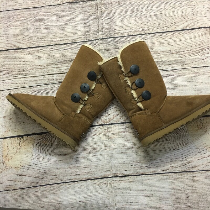 UGG Boots, Brown, Size: 8, button embellishments, minimal wear on sole, fur lined...