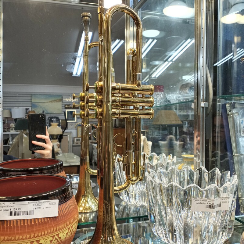 Olds Ambassador Trumpet 1960s looks original finish!