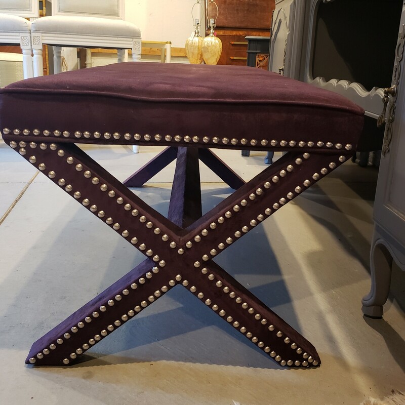 Velour Bench/Ottoman, Purple Velvet. Size:42x22x18