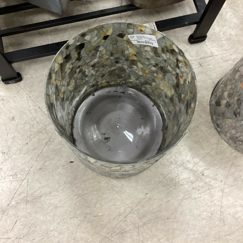 Mosiac Glass Vase, Glass, Round<br />
10 in wide x 12 in