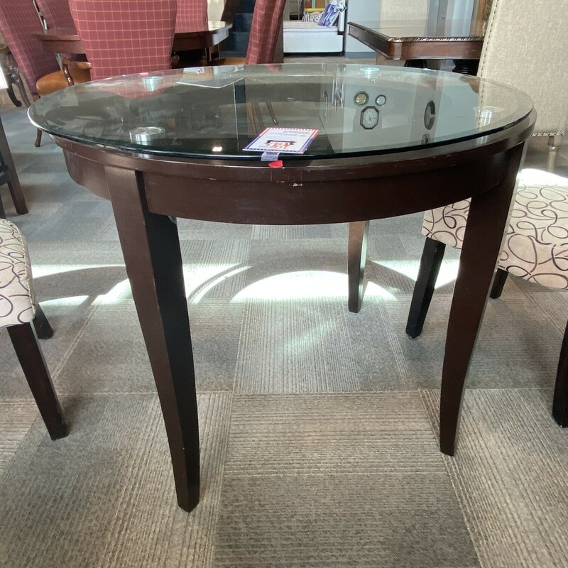Round Sm. Dining Table