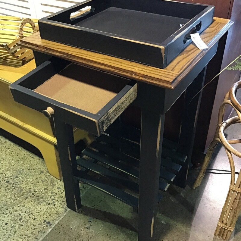 Two Tone Tray Table<br />
Stained Top and distressed black tray and base<br />
Lower Shelf<br />
1 Drawer<br />
Removeable tray<br />
Dimensions:  21x20x35