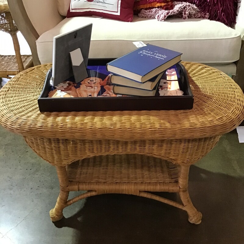Wicker CoffeeTable
Oval
Natural Color
Lower shelf
Matches #150126

Dimensions: 34x20x19