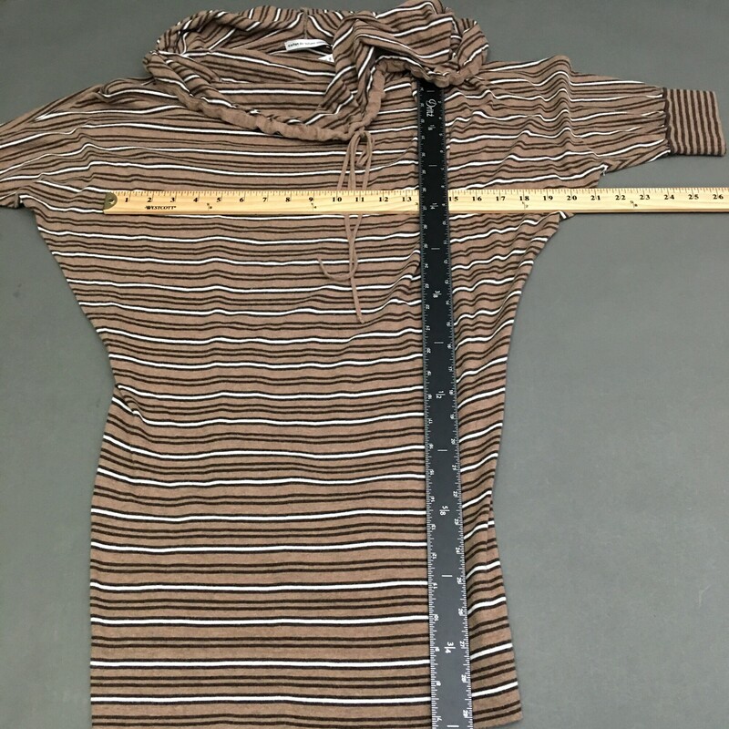 Cotton By Autumn Cashmere, Stripe, Size: L<br />
 cowl neck hoodie with drawstring, short cuffed sleeves, falls to mid thighs, very soft light 100% cotton Italian knit fabric. light brown, dark brown and white horizontal stripes,<br />
Hand wash or Dry clean only<br />
7.3 oz