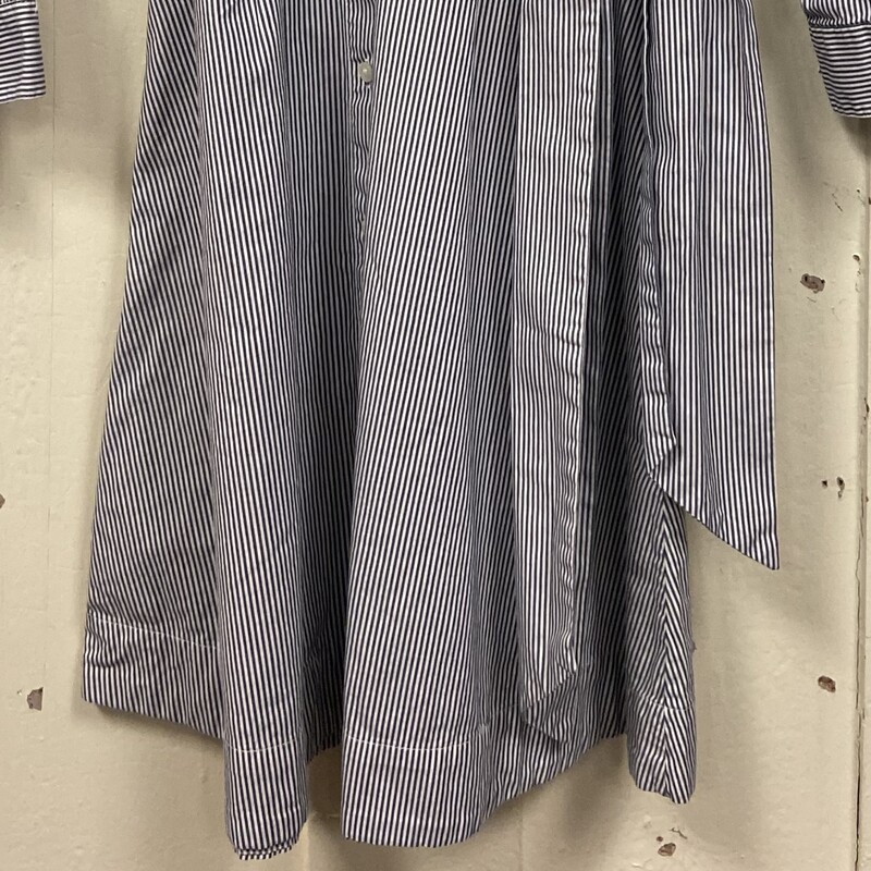 Nvy Stripe Shirt Dress<br />
Nvy/wht<br />
Size: 6