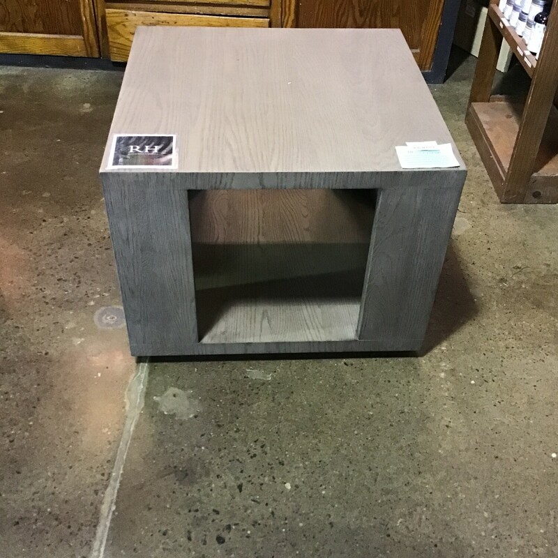 Square AccentTable