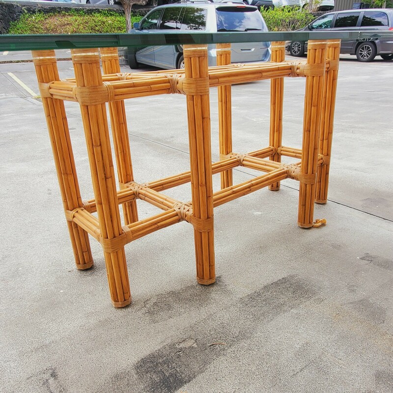 Rattan Style Glass Top Dining table