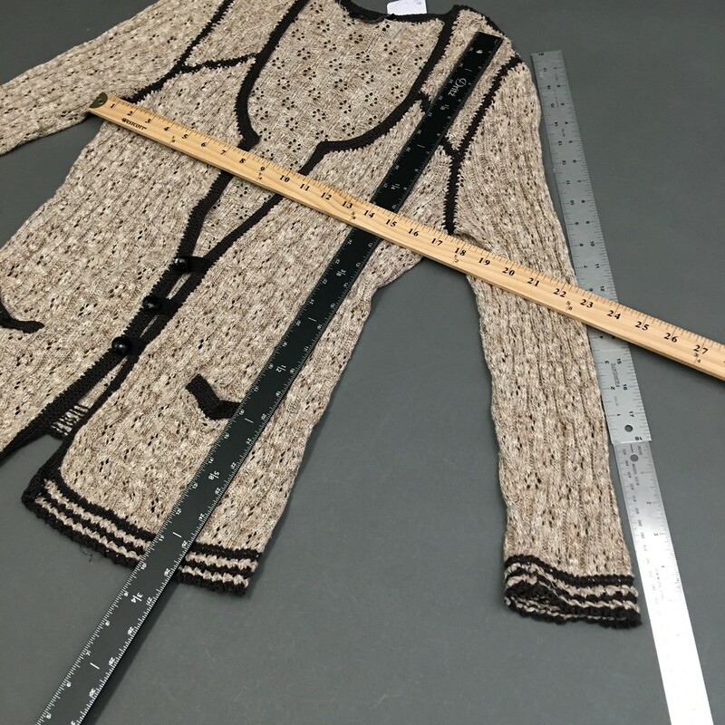 Nie And Zoe Knit Cardigan, Beige, Size: M<br />
beige open knit patchwork look, long sleeves with brown knit details, 3black jet buttons, black tie in back.<br />
12.5 oz