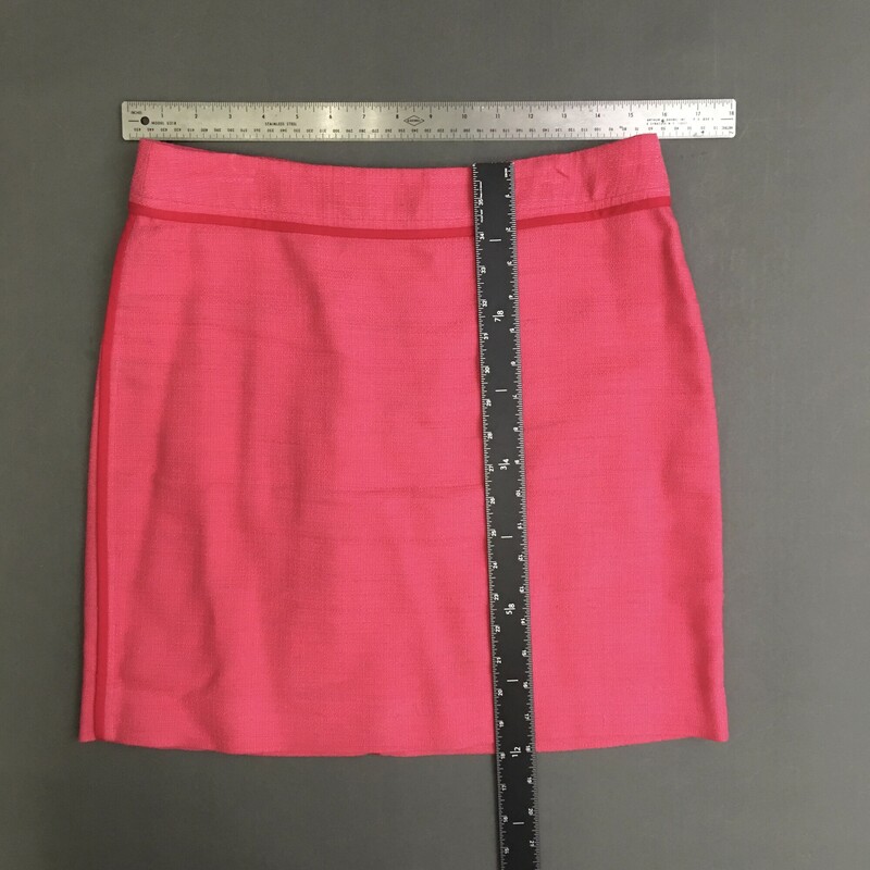 DKNY, Hot Pink, Size: 6

Collarless, zip up / dwn closure,  long sleeved pink moto style jacket from DKNY. Lined. Textured pink linen blend material with darker pink smooth crisp cotton color panels and piping details
Skirt zips and hook back closure, falls above the knee, flat back pockets and wide waist band.
Sold as set.
skirt 8.9 oz
jacket 1 lb 3 oz