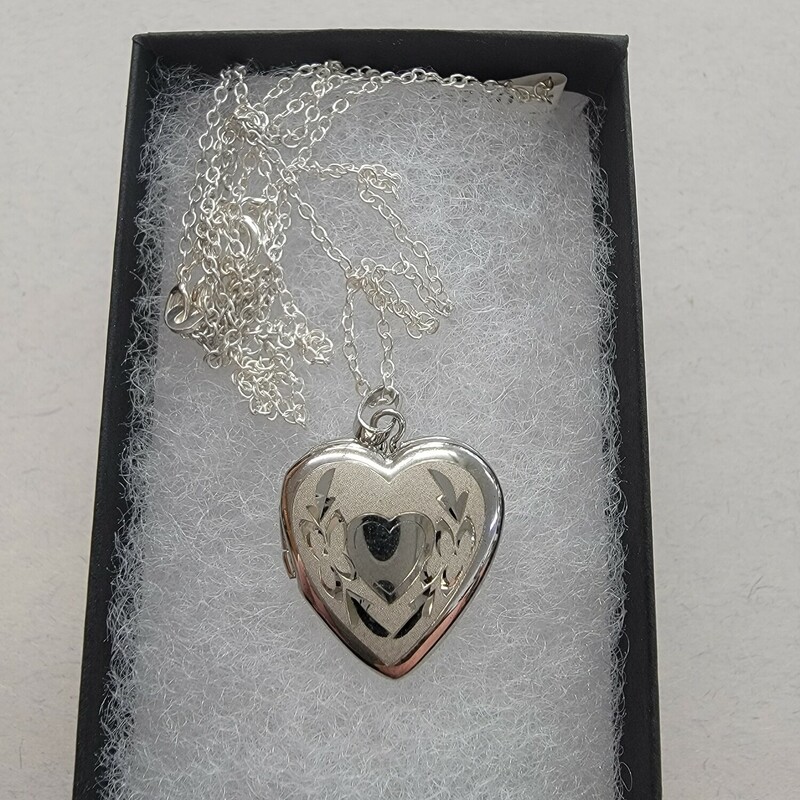 925 Heart Locket Necklace