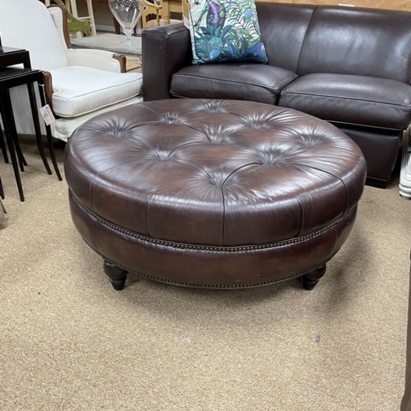 Round Leather Ottoman/Coffee Table, Size: 42x18