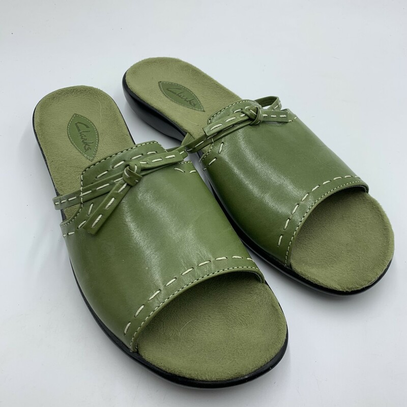 Clarks, Green, Size: 9