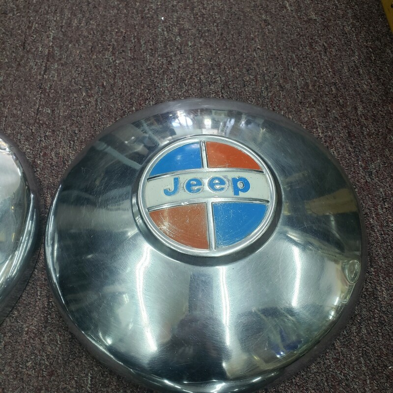 Vtg Jeep Hubcaps, Silver, Size: Set 4