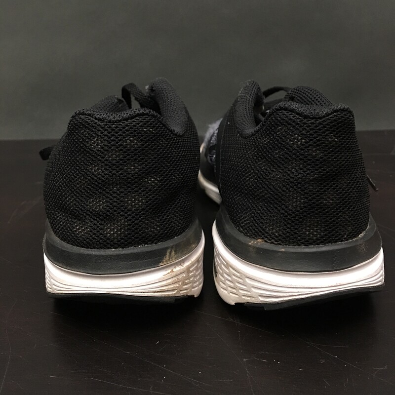 Nike FS LiteRun 3, 2-Tone, Size: 7.5
Nike FS Lite Run 3 Womens Black Gray White Running Casual Shoes Ladies Size 7.5

13.3 oz