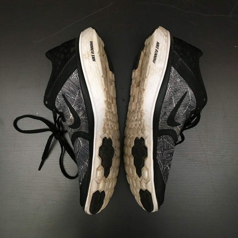Nike FS LiteRun 3, 2-Tone, Size: 7.5<br />
Nike FS Lite Run 3 Womens Black Gray White Running Casual Shoes Ladies Size 7.5<br />
<br />
13.3 oz
