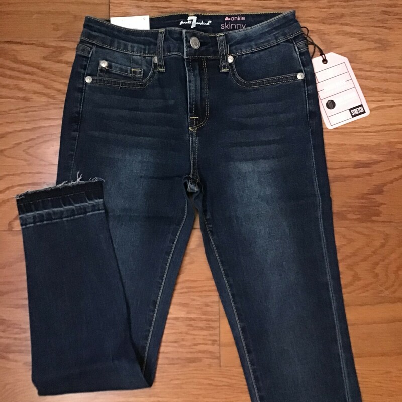 7 For All Mankind Pant NE, Denim, Size: 12

brand new with $59 tag

ALL ONLINE SALES ARE FINAL.
NO RETURNS
REFUNDS
OR EXCHANGES

PLEASE ALLOW AT LEAST 1 WEEK FOR SHIPMENT. THANK YOU FOR SHOPPING SMALL!