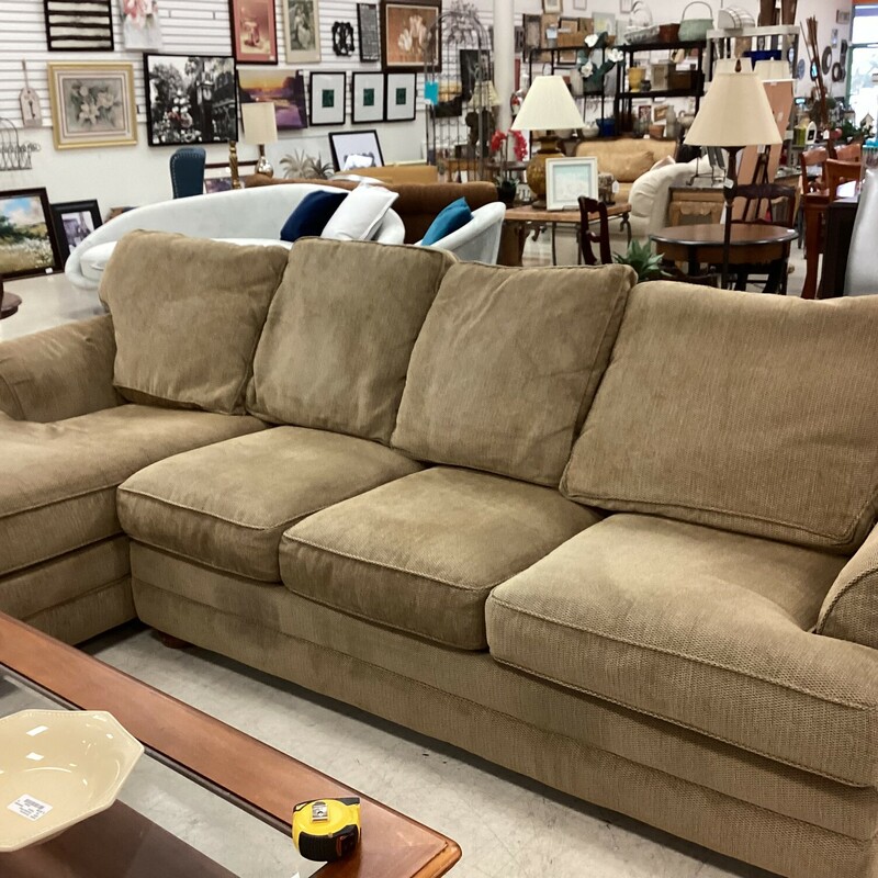 Bassett 2pc Sectional, Camel, 2 Pieces<br />
119 In W