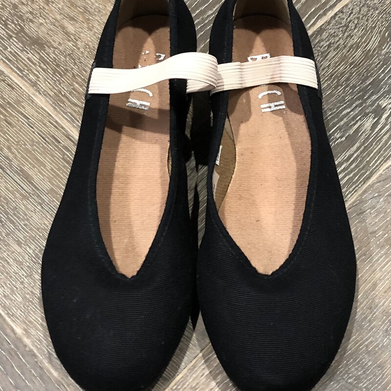 Bloch Character  Shoes