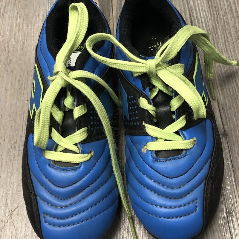 Lotto Soccer Shoes