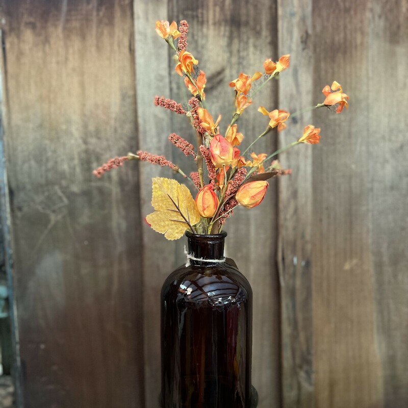This burst of color of a stem is perfect for those who love color! Made of bright and burnt oranges and yellows, this stem catches the eye! This stem measures 16 inches in length.