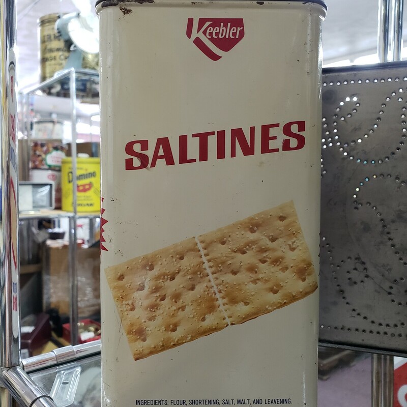 Saltine Crackers, R W B, Size: 1969