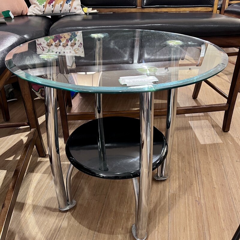 Glass Top Metal Leg Accent Table
Size: 26x25