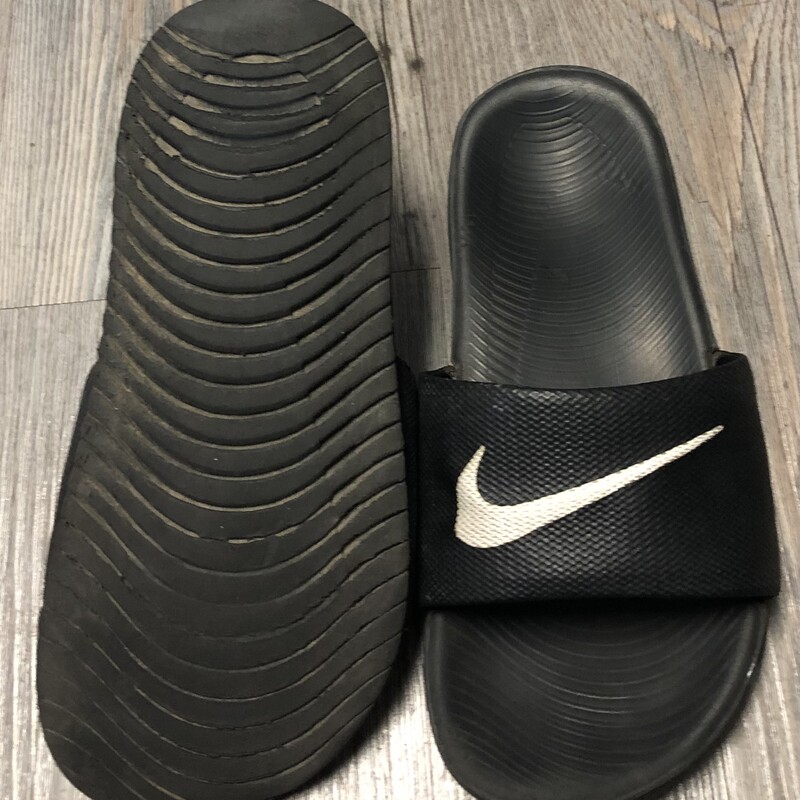 Nike Slides, Black, Size: 12Y