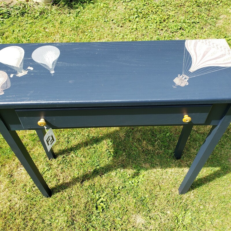 Hot Air Balloon Entry Table. Painted with Midnight Blue Fusion Mineral Paint.

Call for 24 hour hold!
Handpainted Piece by Fabulously Flipped, Gibsonia Size: 32x32x11