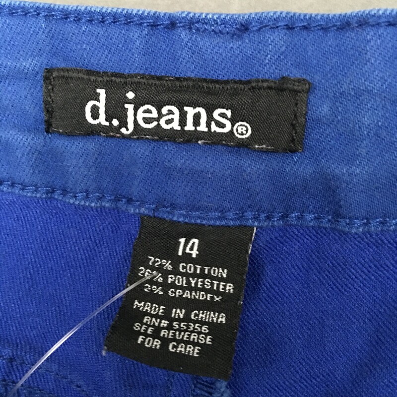 D. Jeans Denim Shorts, Blue, Size: 14<br />
 Royal Blue, fron zip and button closure, 2 back pockets, 72% cotton, 26% polyester, 2% spandex<br />
8.2 oz