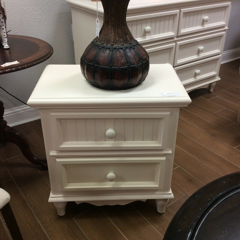 This is a white, 2 drawer Bassett Night Stand.