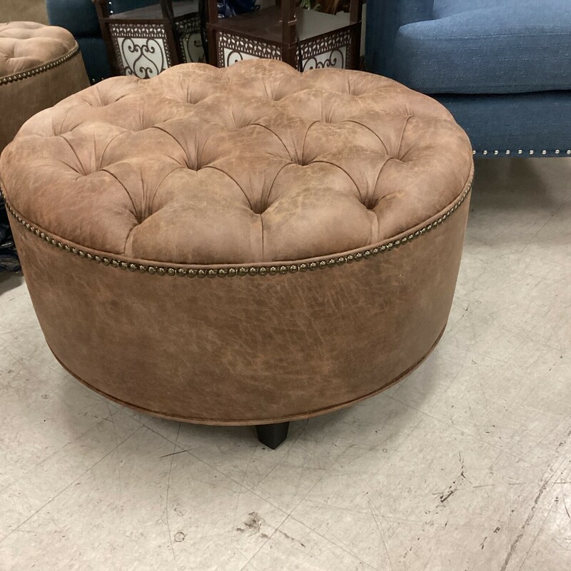 Leather Round Ottoman, Brown, Studs
29 In Rd x 16 In T