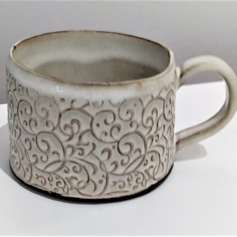 Filigree Mug
Clay/Pottery
Shelly Clevidence
3 in. x 4 in.