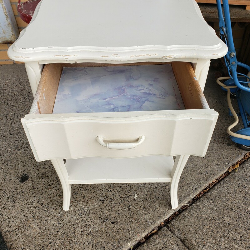 Nightstand W/Drawer, Painted, Size: 18x15x25