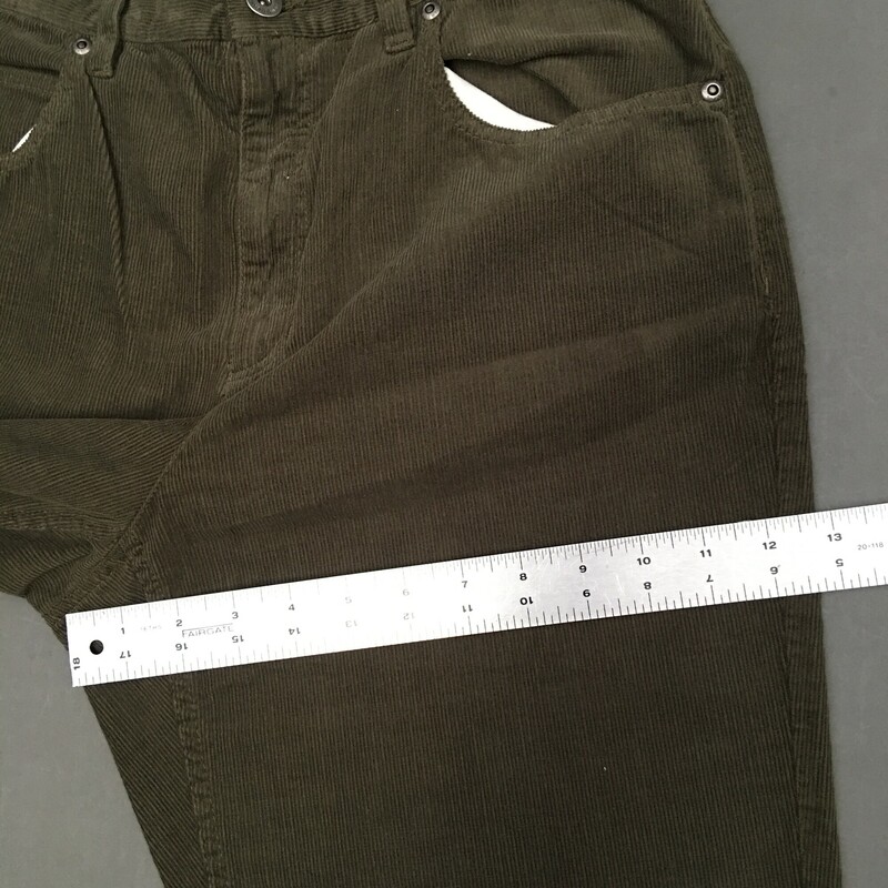 121-006 Liz Claiborne, Womens Olive Green, Size: 10 Green corduroy pants 100% cotton   New with Tags NWT
13 oz