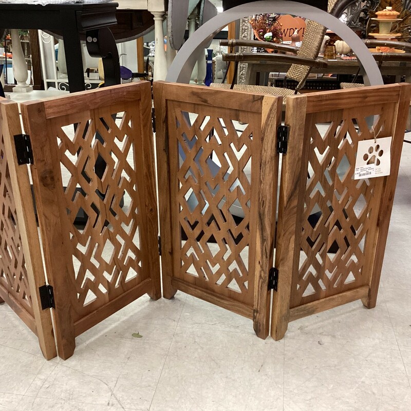 Wooden Dog Gate, Med Wood, New<br />
57 In W x 26.5 In T