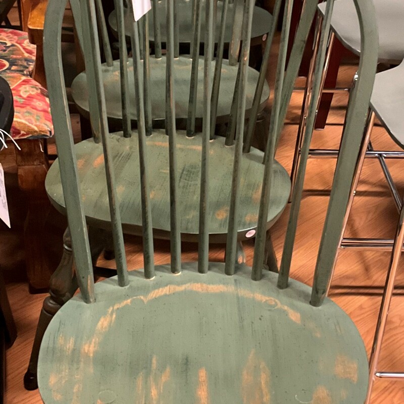 Set Of 6 Slat Back Turned Leg Chairs
Blue/Green
40in(H) 20in(W) 20in(D)