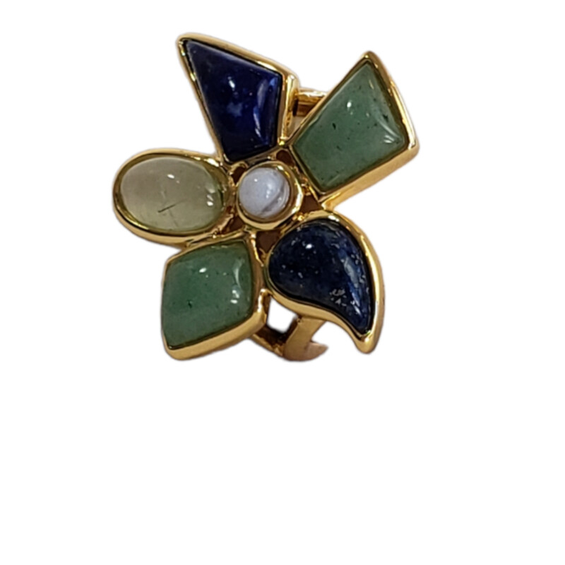 NEW  Gemstone Ring (Green Aventurine)

Yellow Gold Flash

Color: Gold

Size:7