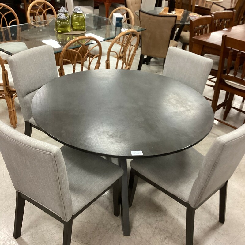 Gray Rnd Table+4 Chairs