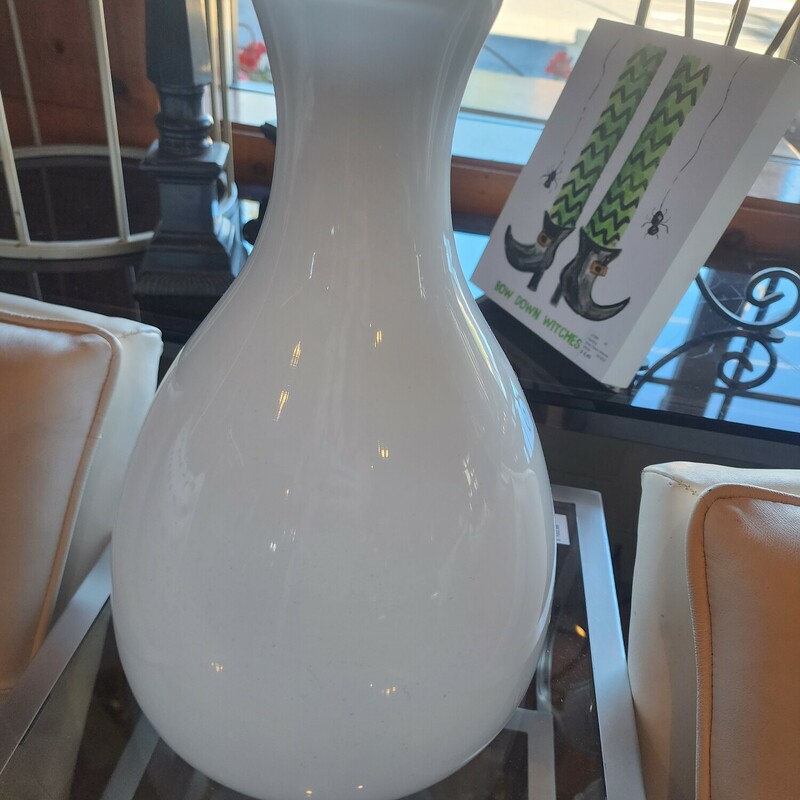 White Vase Modern
