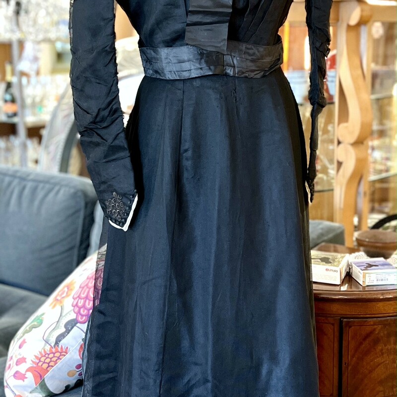Mourning Dress & Bonnet, Black, Late 1800s.
AS IS